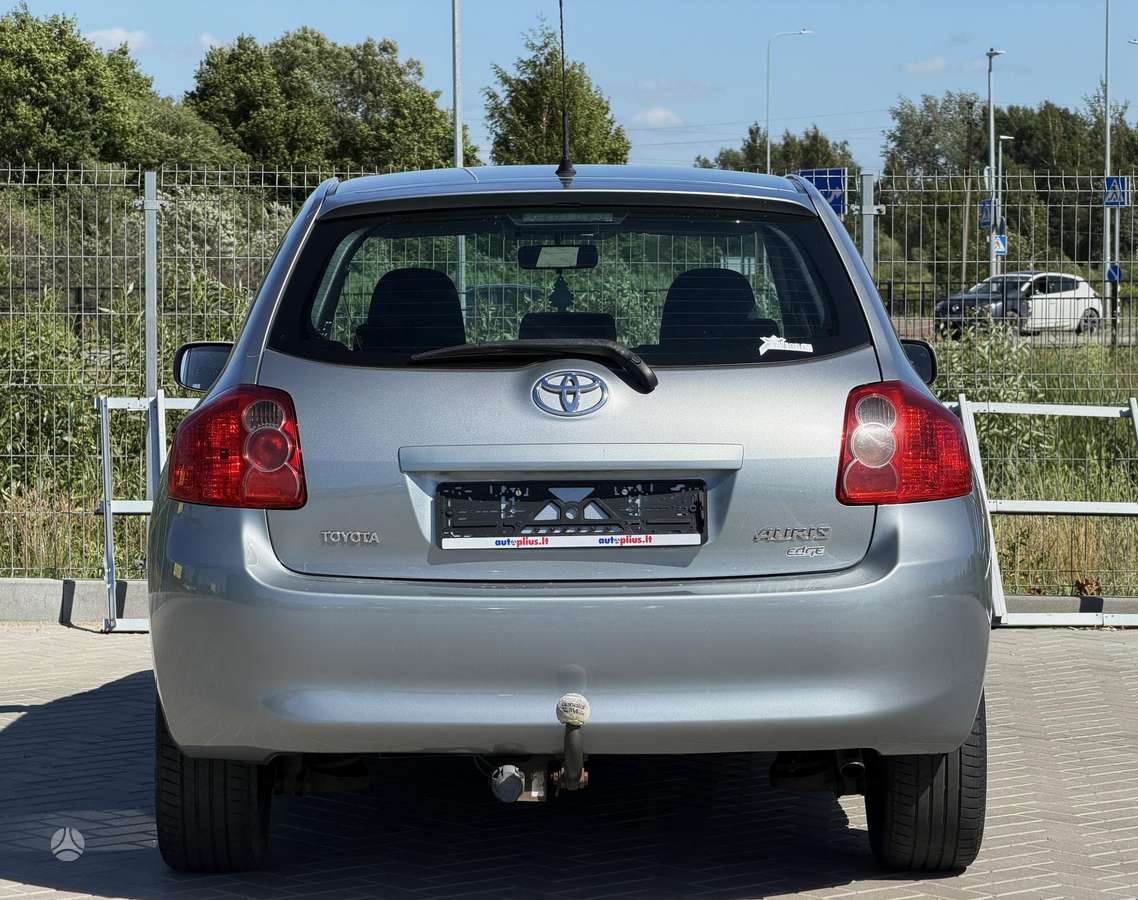 Toyota Auris - 9