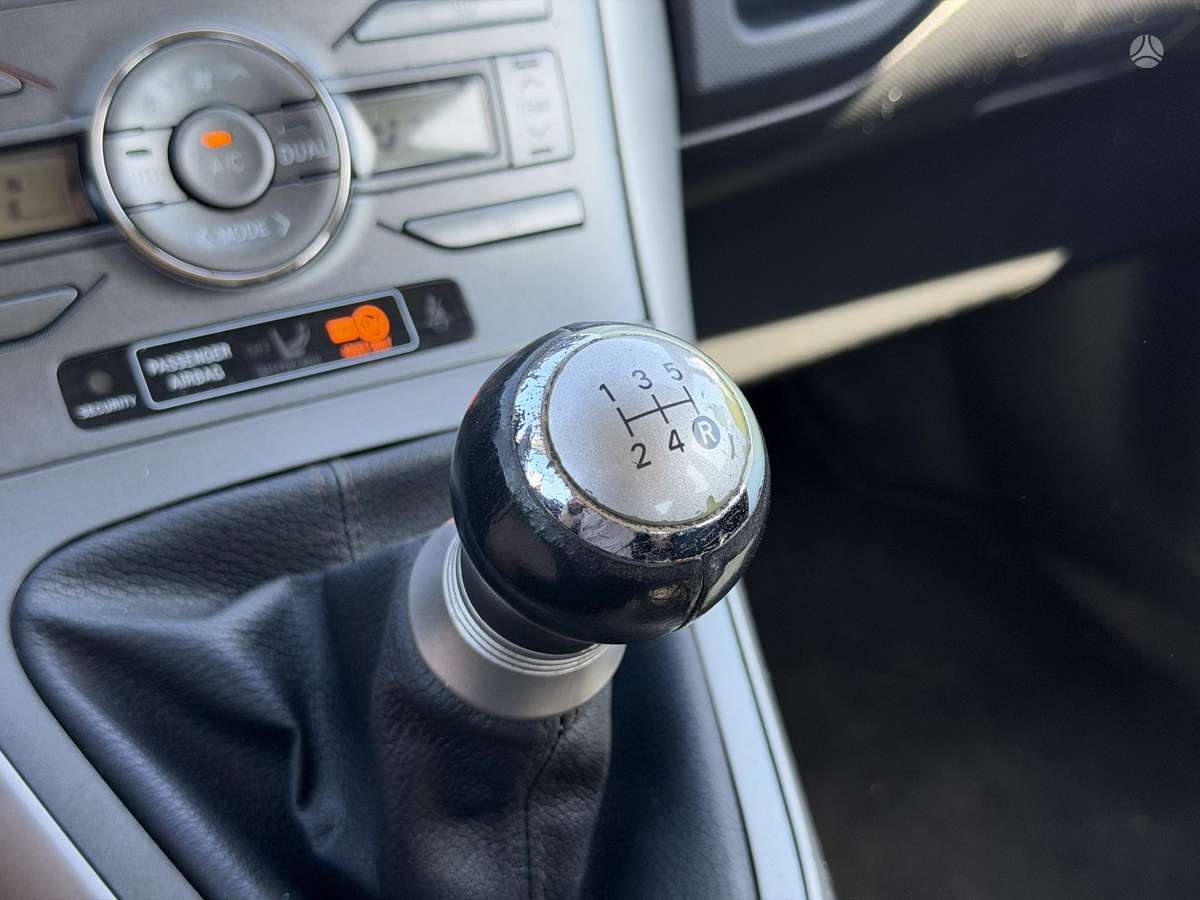 Toyota Auris, 1.4 l., hatchback