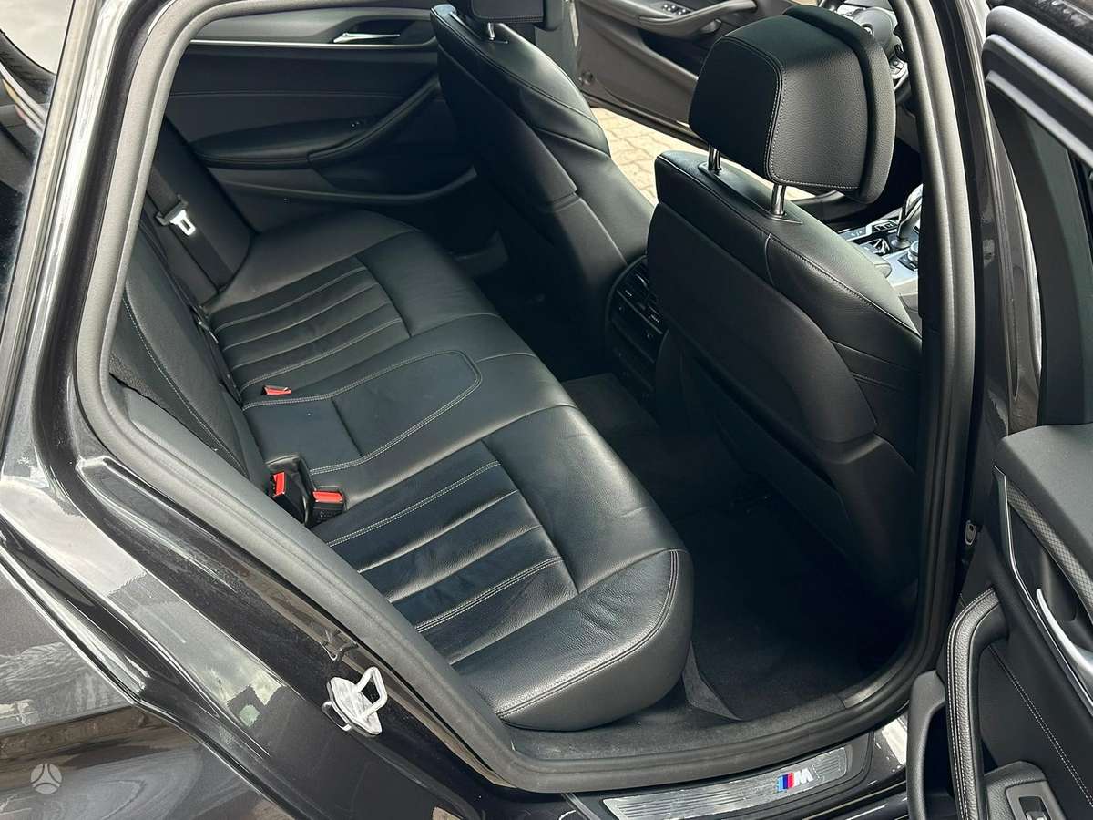 BMW 520, 2.0 l., wagon