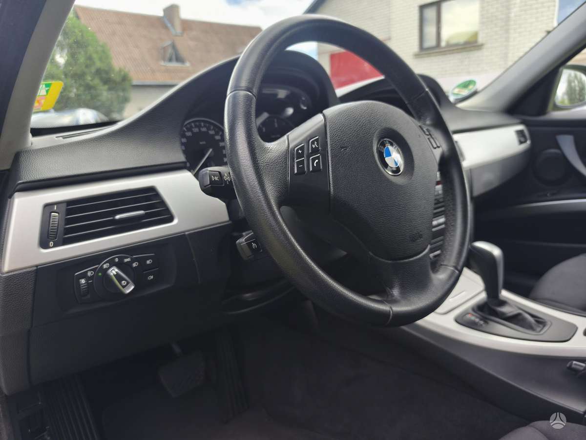 BMW 318, 2.0 l., Универсал