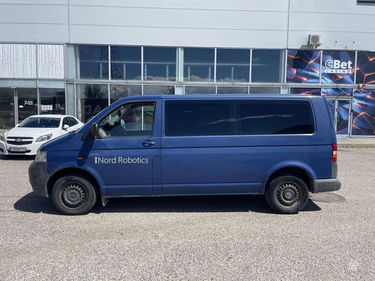 Volkswagen Transporter - 4