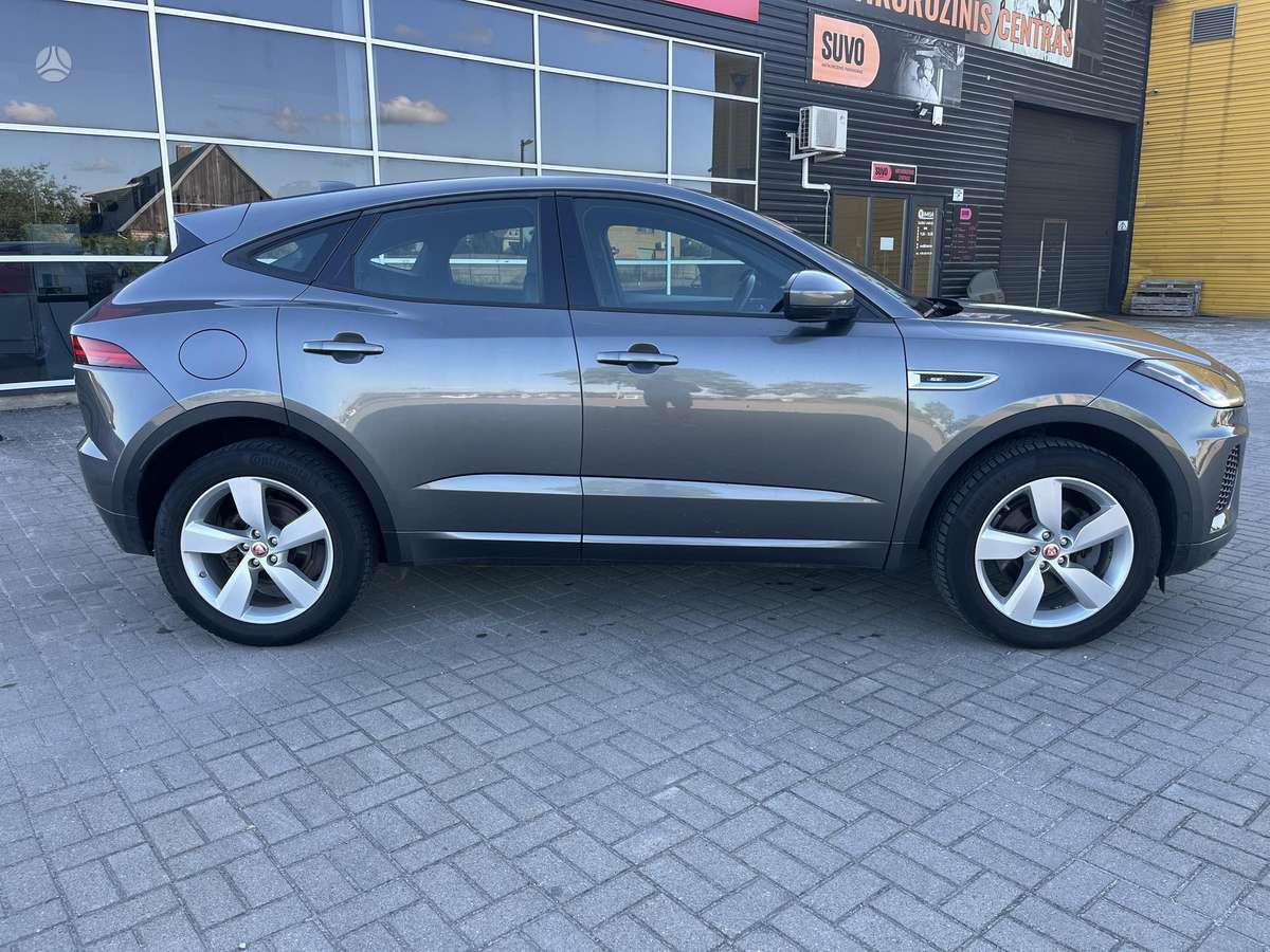 Jaguar E-Pace, 2.0 l., off-road / crossover