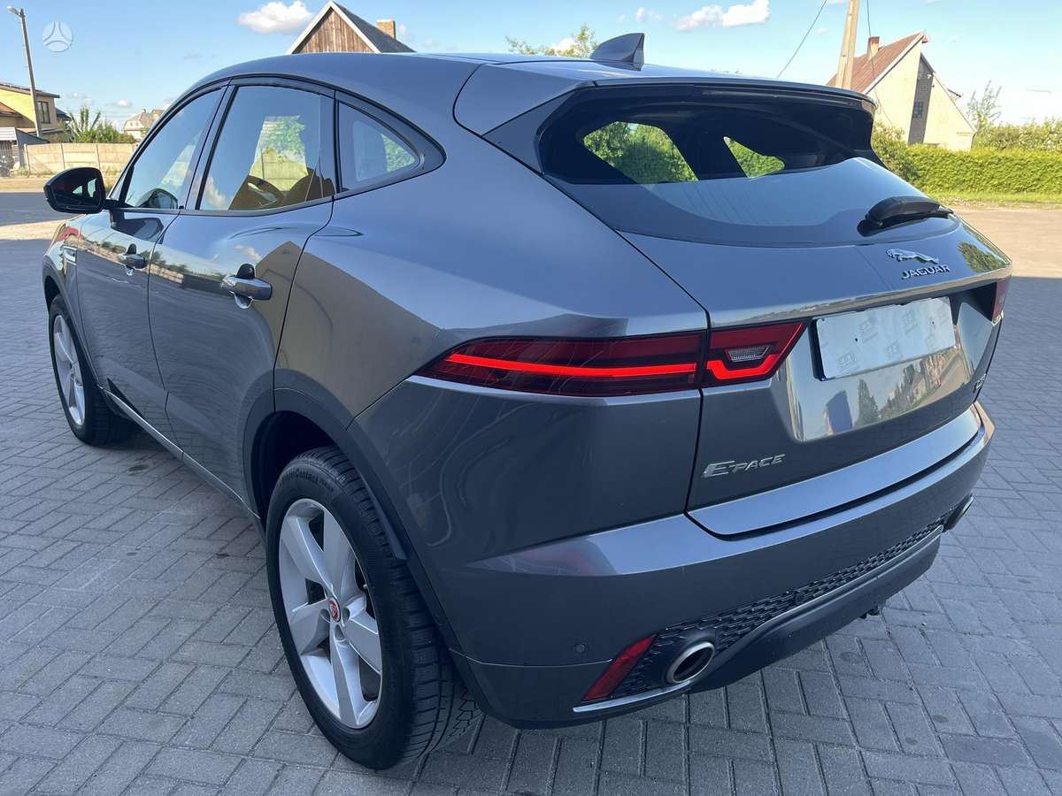 Jaguar E-Pace, 2.0 l., off-road / crossover