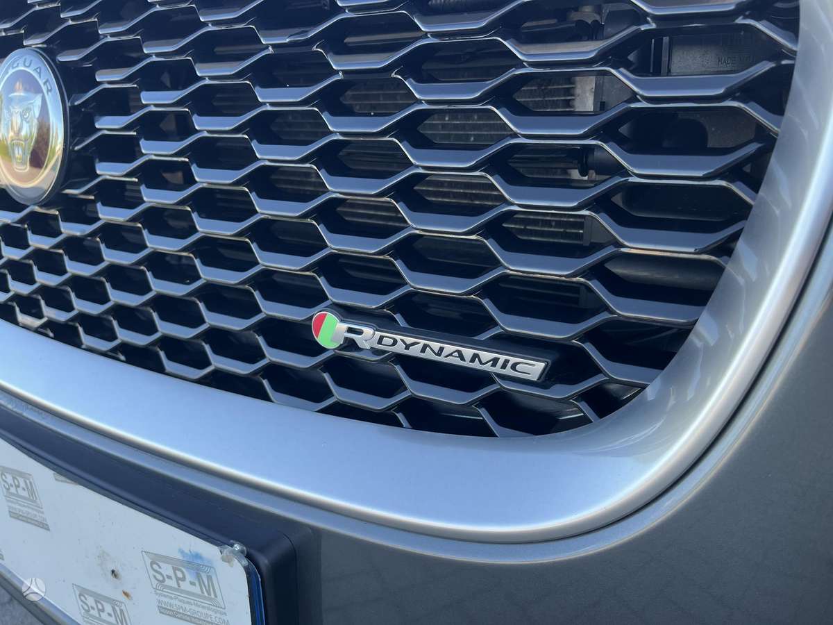 Jaguar E-Pace, 2.0 l., off-road / crossover