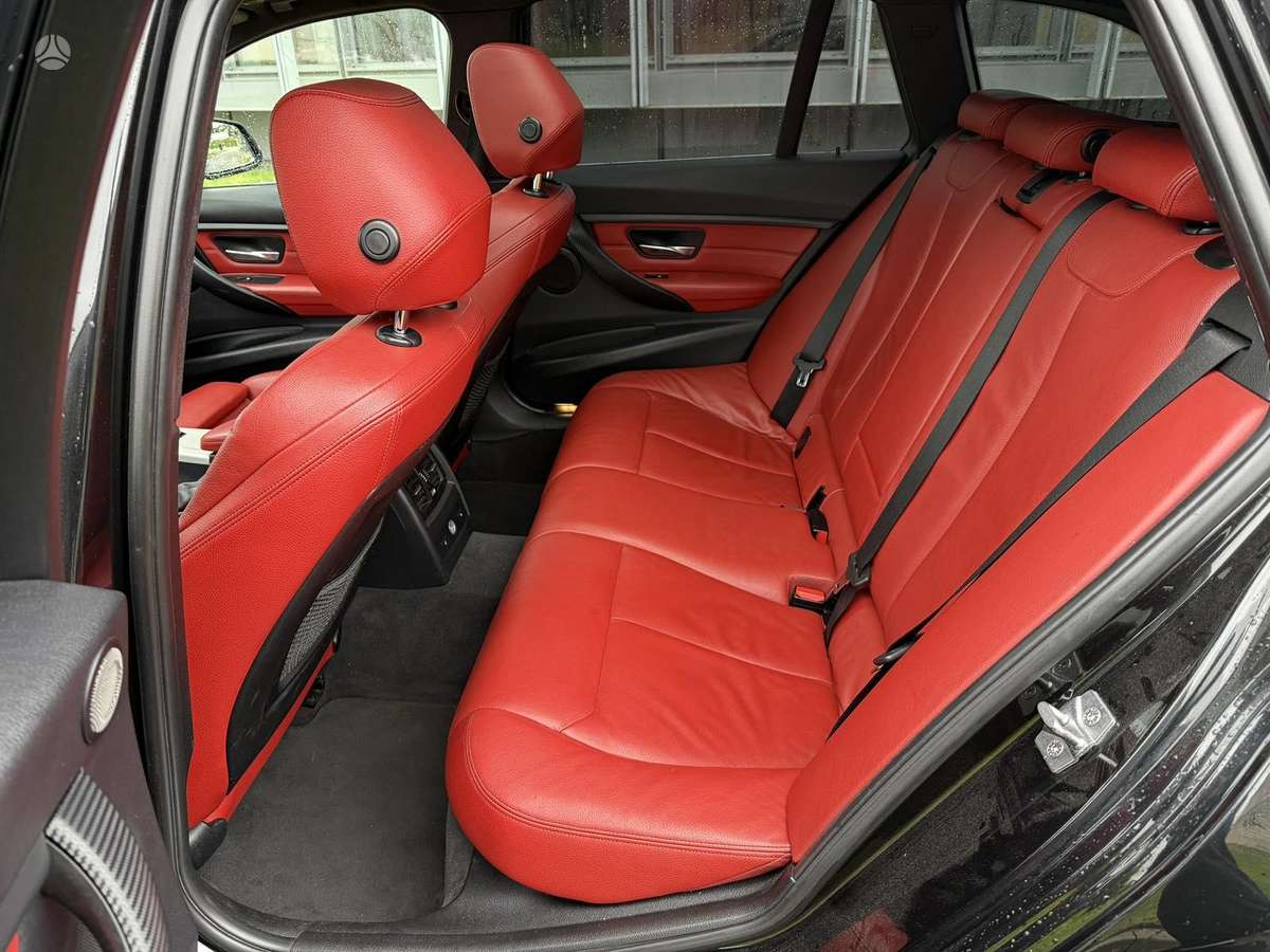 BMW 320, 2.0 l., wagon