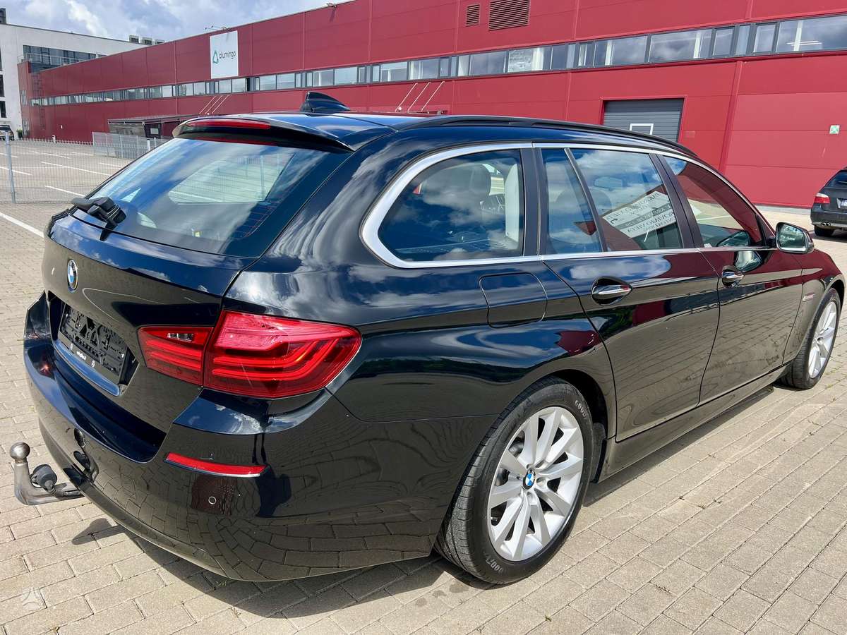 BMW 520, 2.0 l., wagon