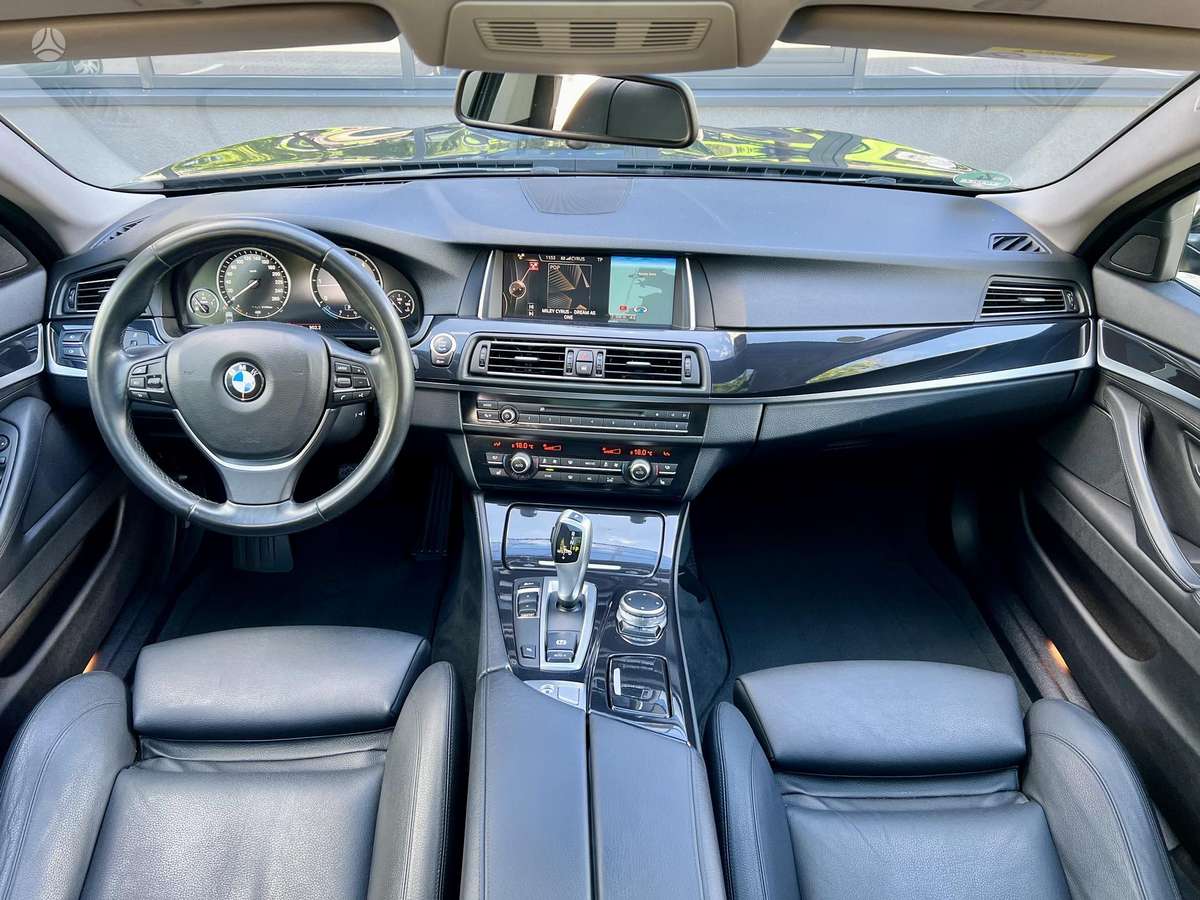 BMW 520, 2.0 l., Универсал