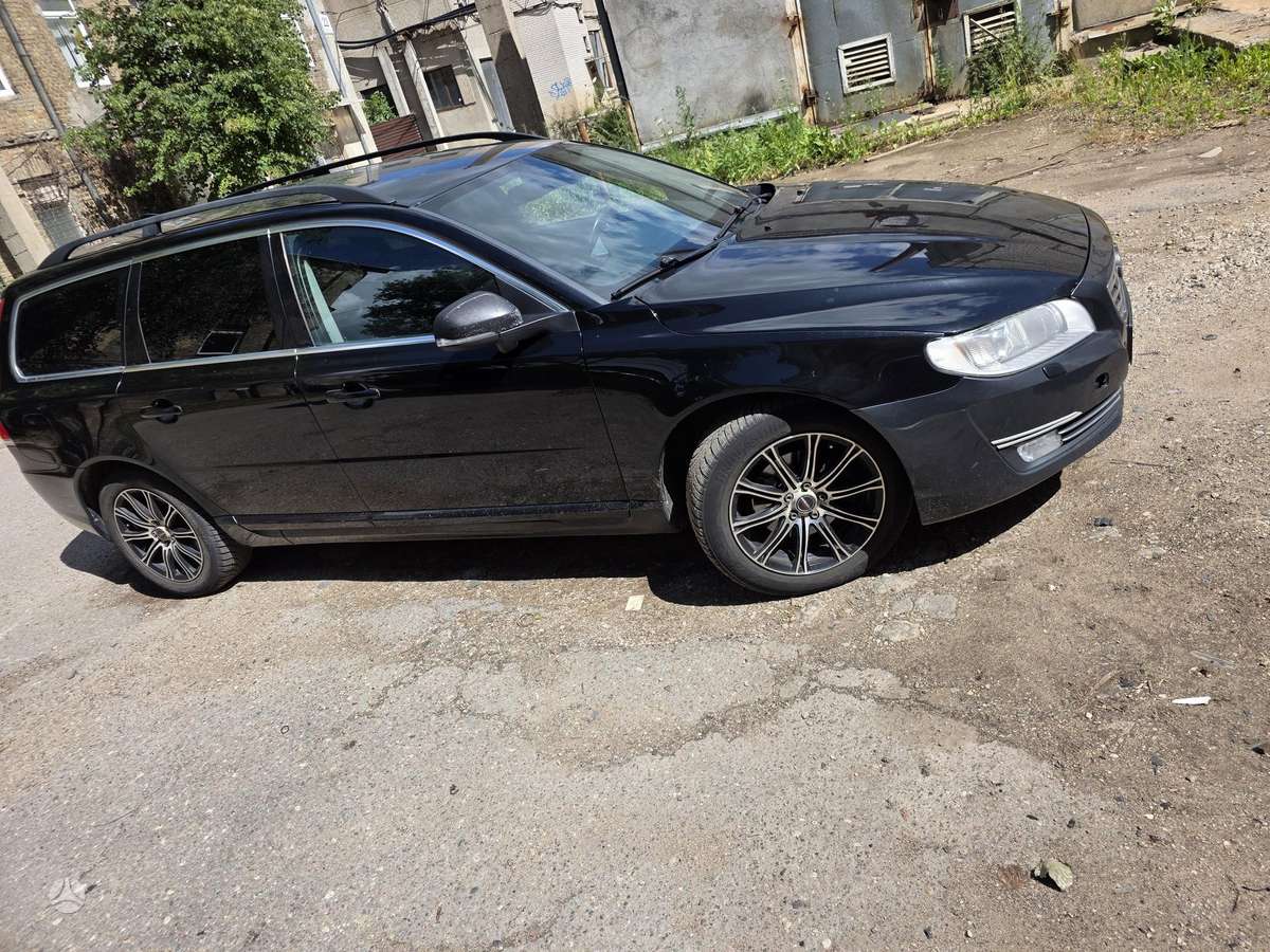 Volvo V70