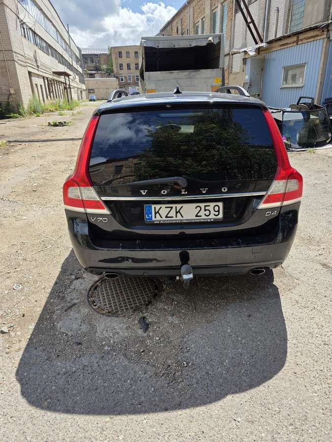 Volvo V70