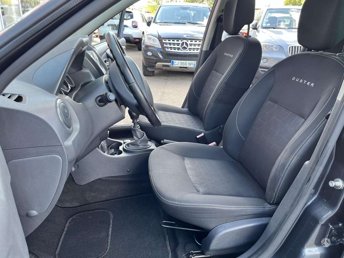 Dacia Duster, 1.2 l., Внедорожник / Кроссовер