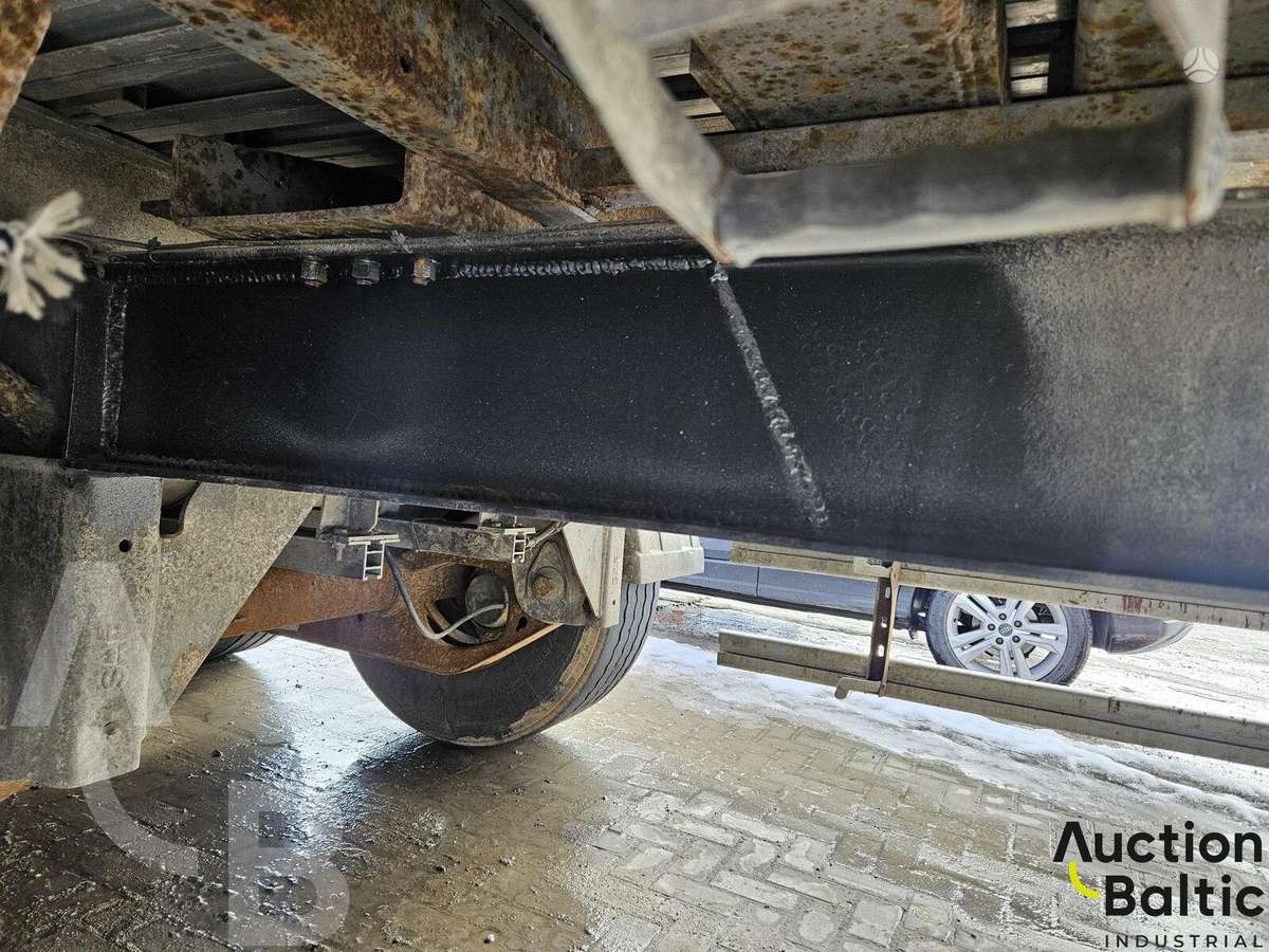 Stas S 300 ZX, with moving floor