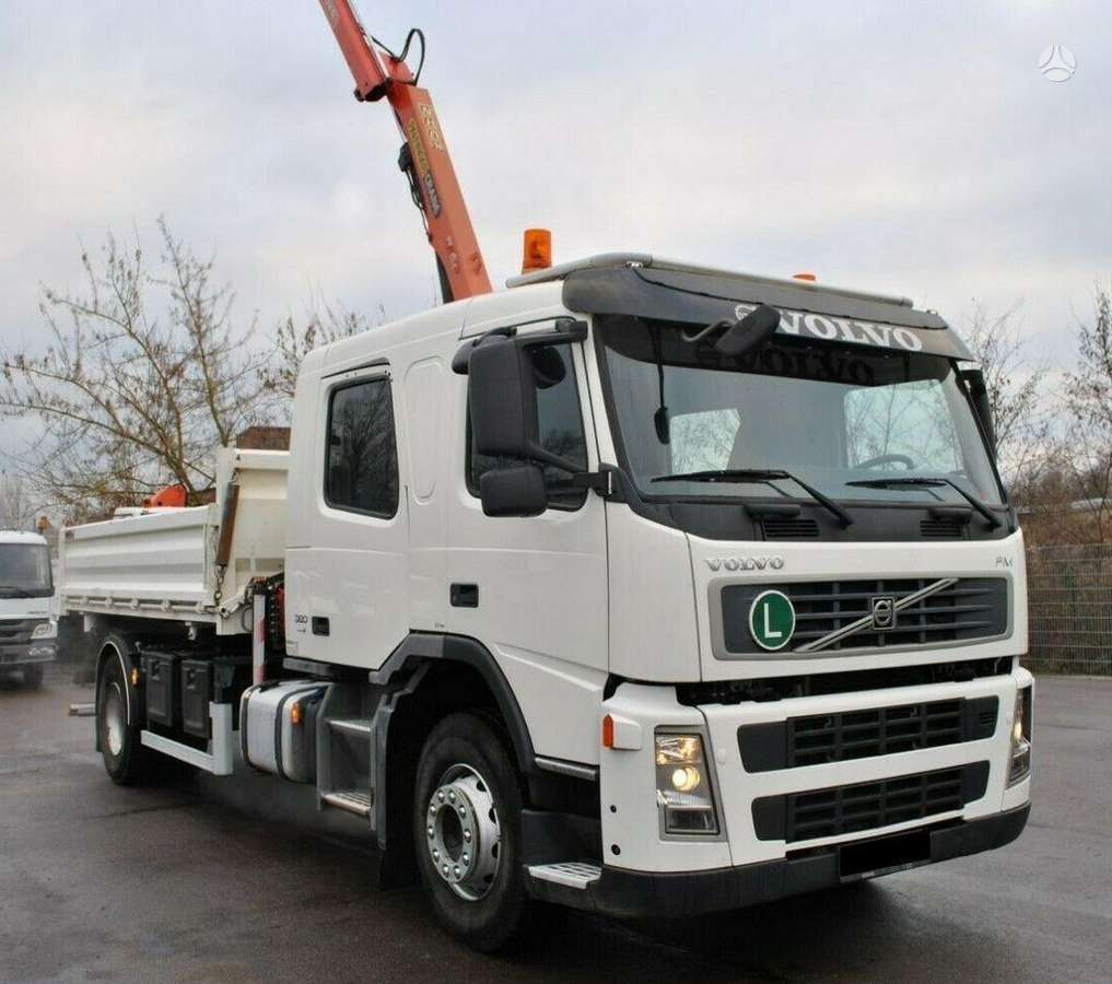 Volvo FM380, самосвалы с краном