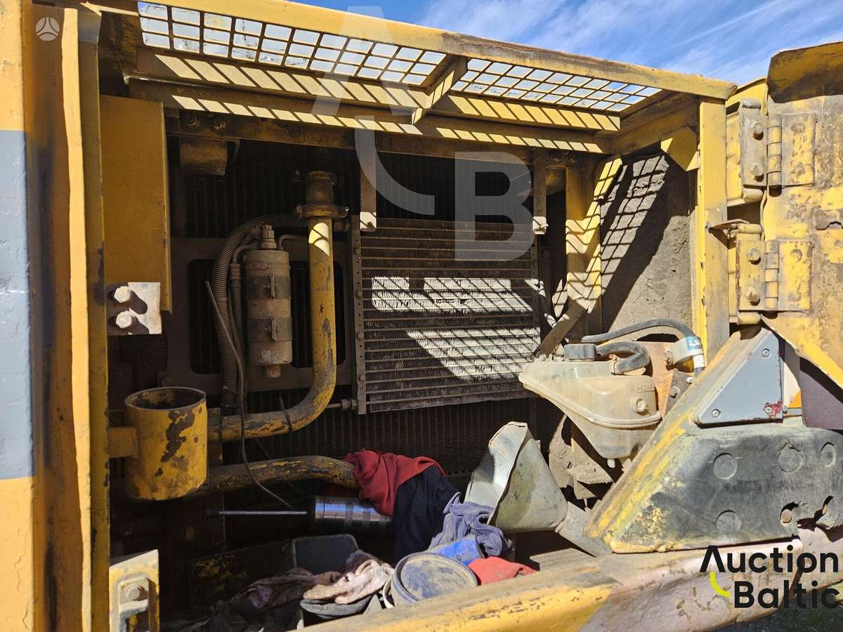 Kobelco SK 210 LC-1A, excavator