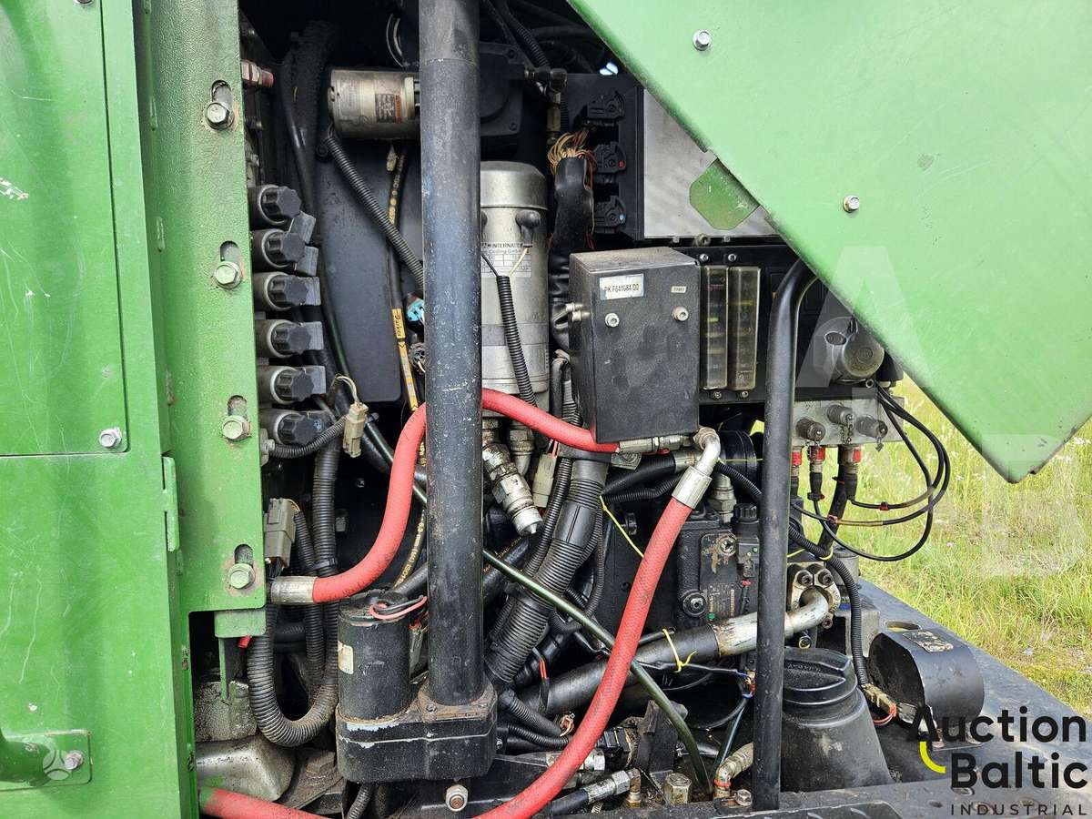 John Deere 1170 E, харвестеры