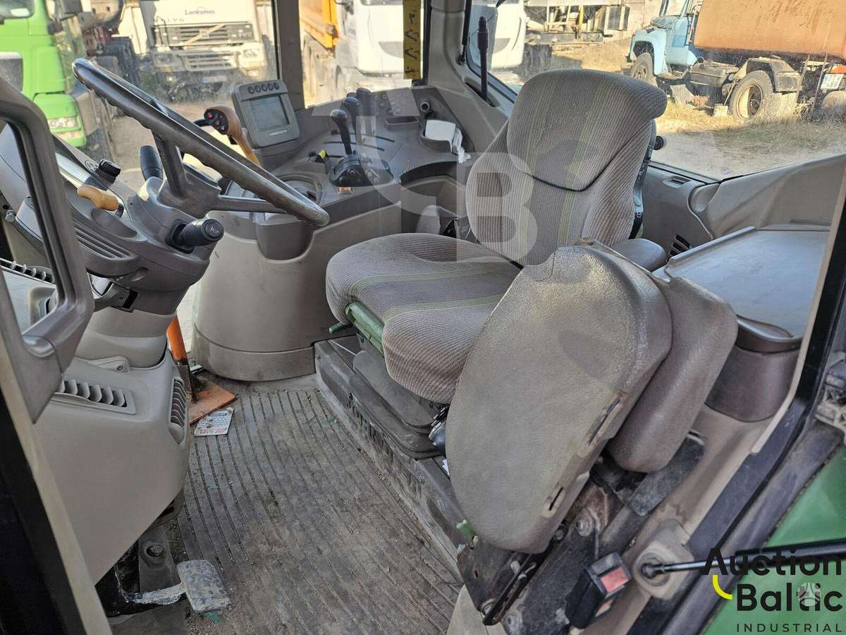 John Deere 6630 Premium, тракторы