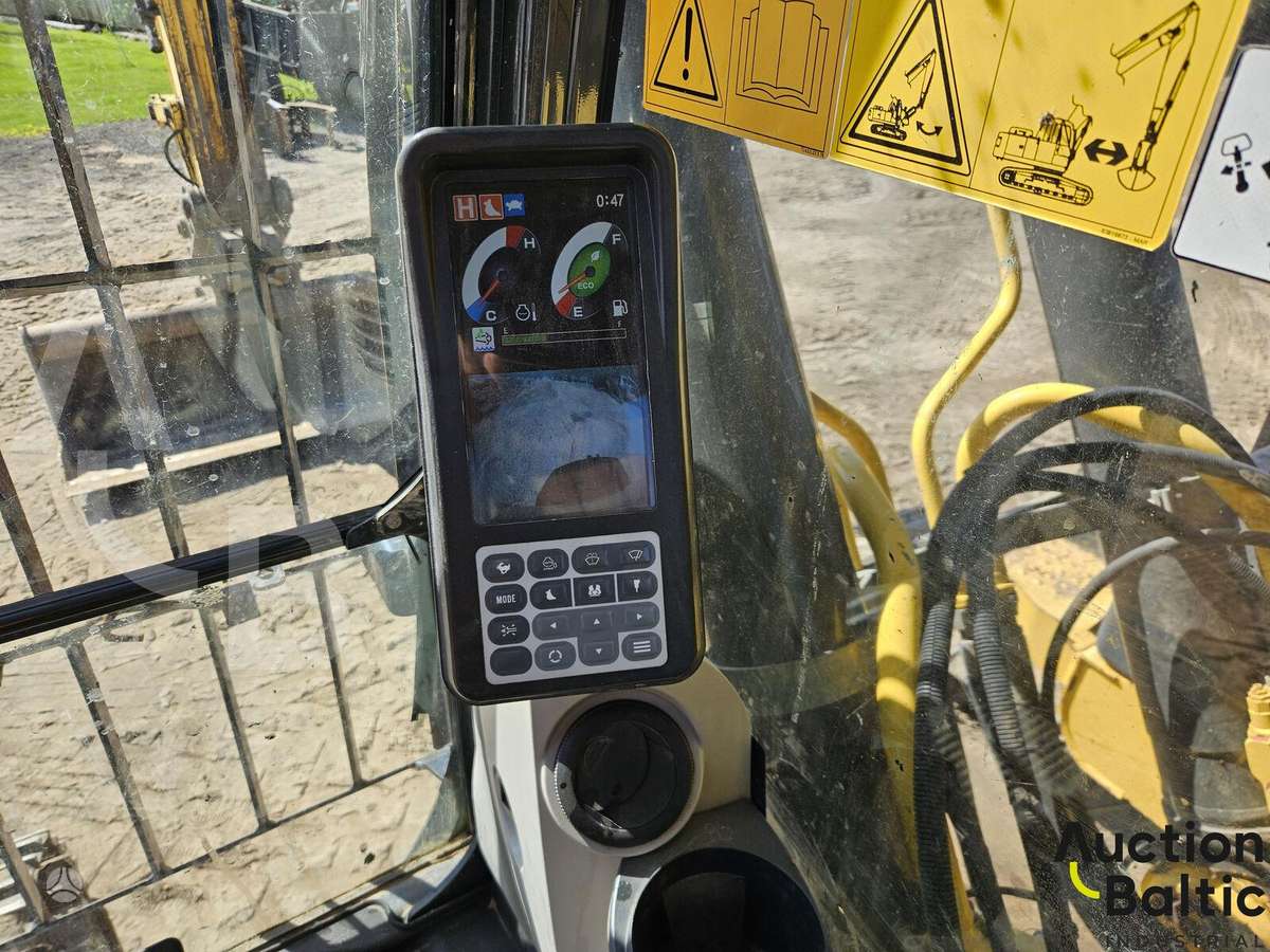 New Holland E 215 C, экскаваторы