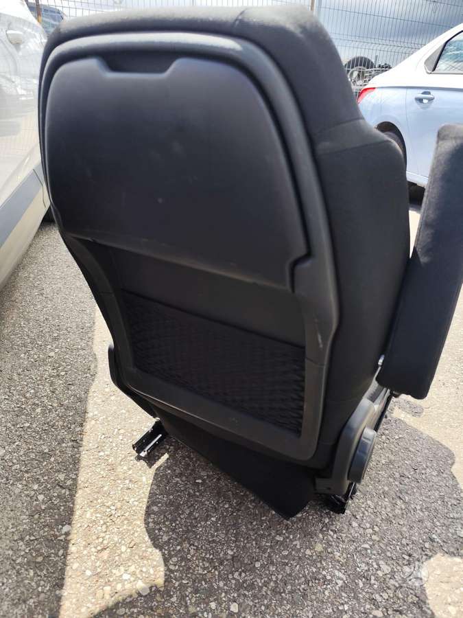 Citroen Grand C4 Picasso сиденья