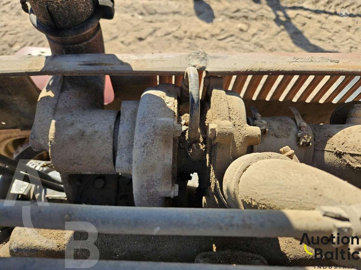 -Kita- MTZ 1025, тракторы