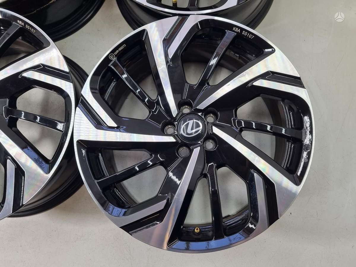 Lexus CT, light alloy, R18