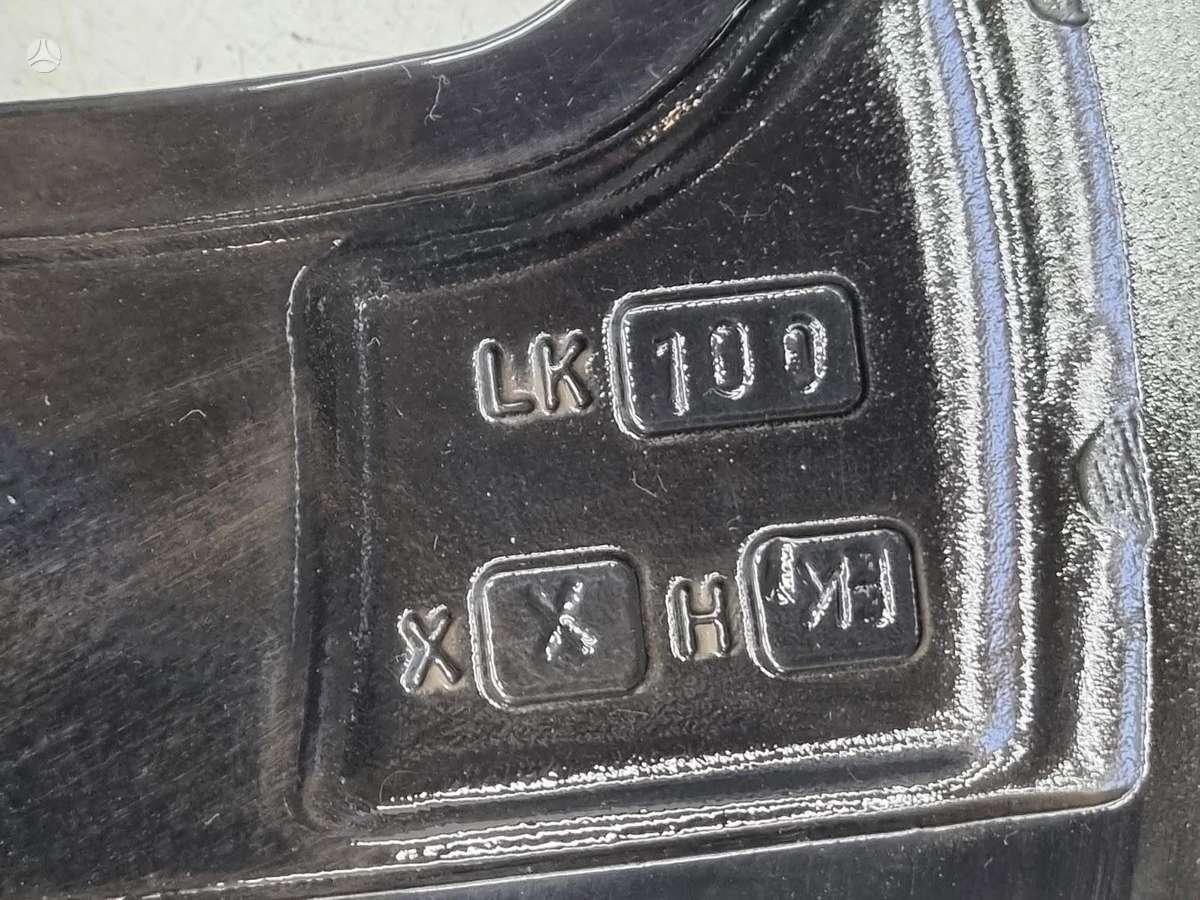 Lexus CT, lengvojo lydinio, R18