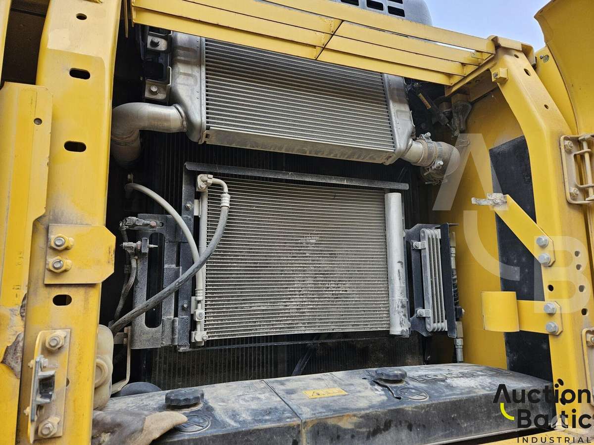Komatsu PC210LC-11, ekskavatoriai