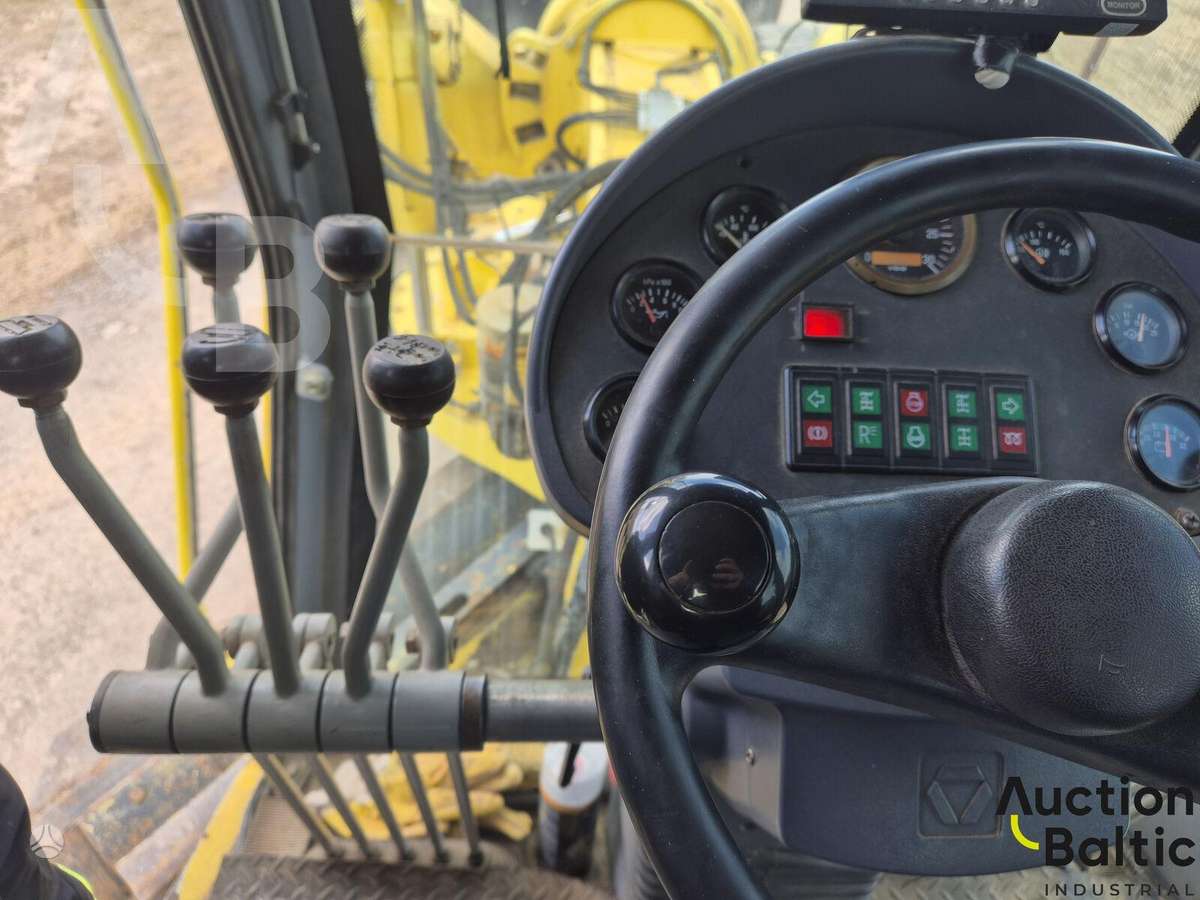 XCMG GR215, грейдеры