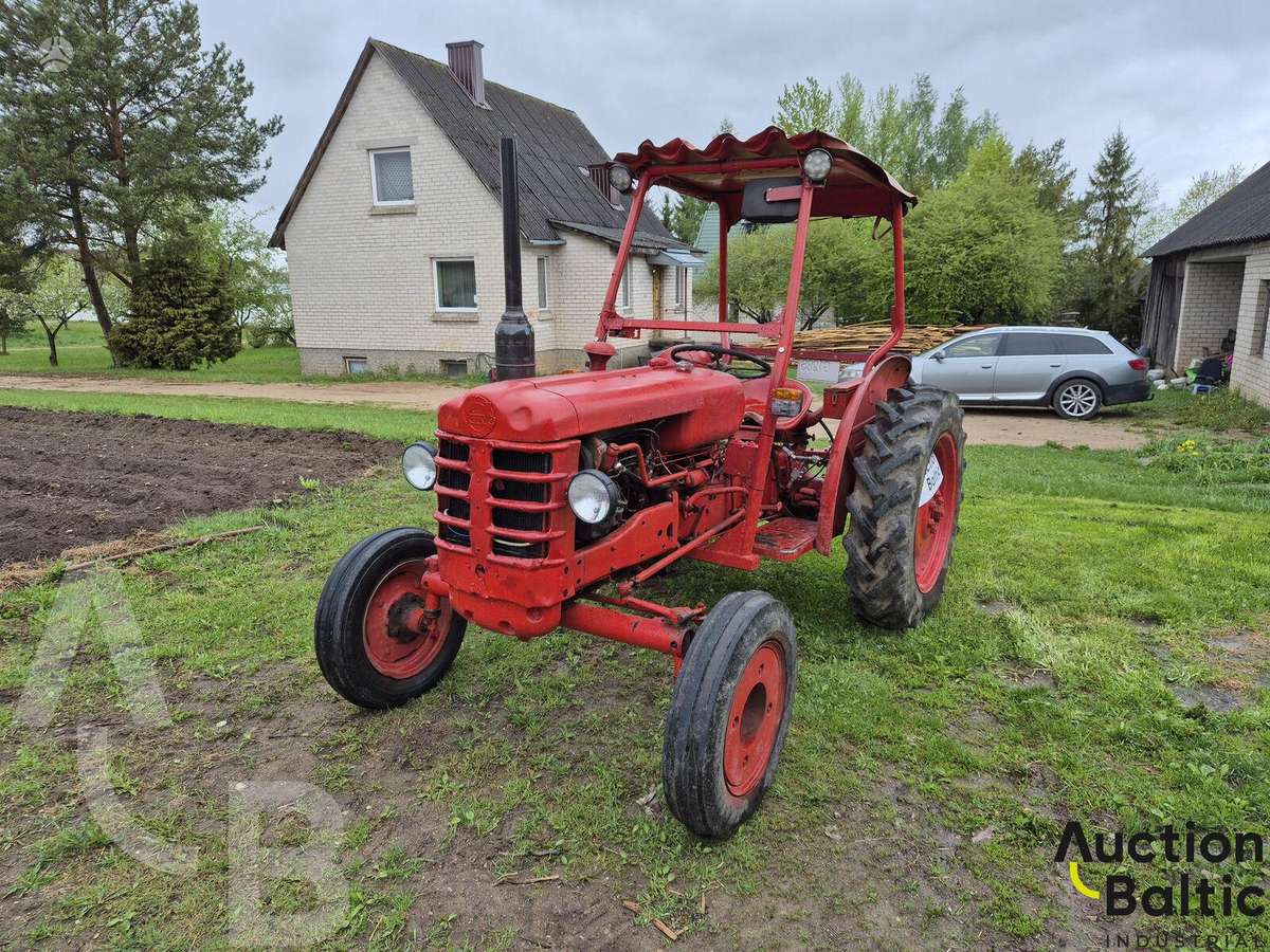 Volvo T-425, тракторы
