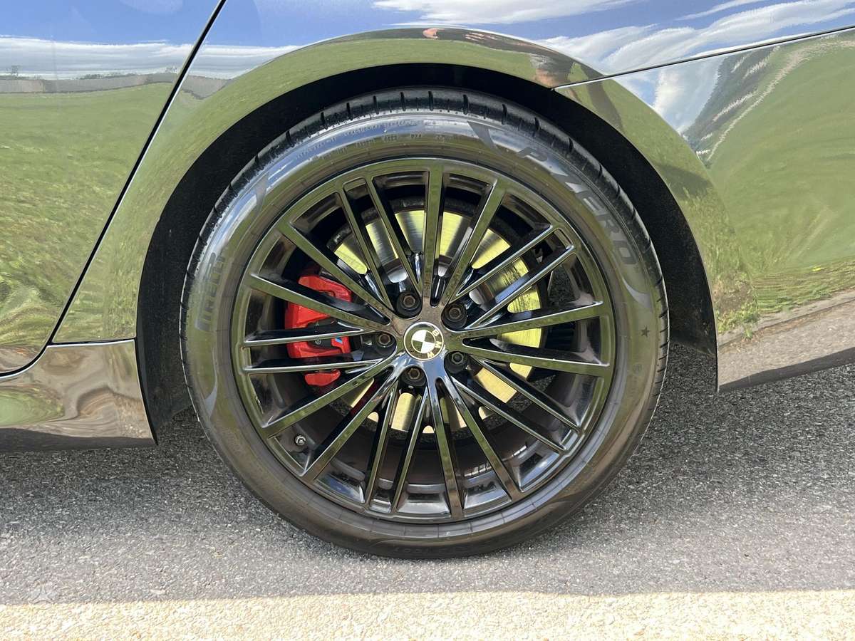 BMW 530, 3.0 l., Седан
