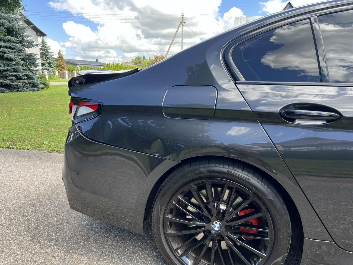 BMW 530, 3.0 l., Седан