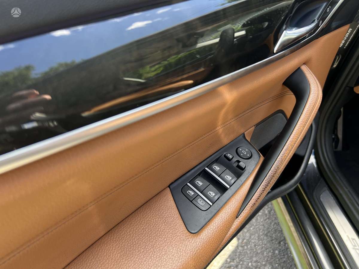 BMW 530, 3.0 l., Седан