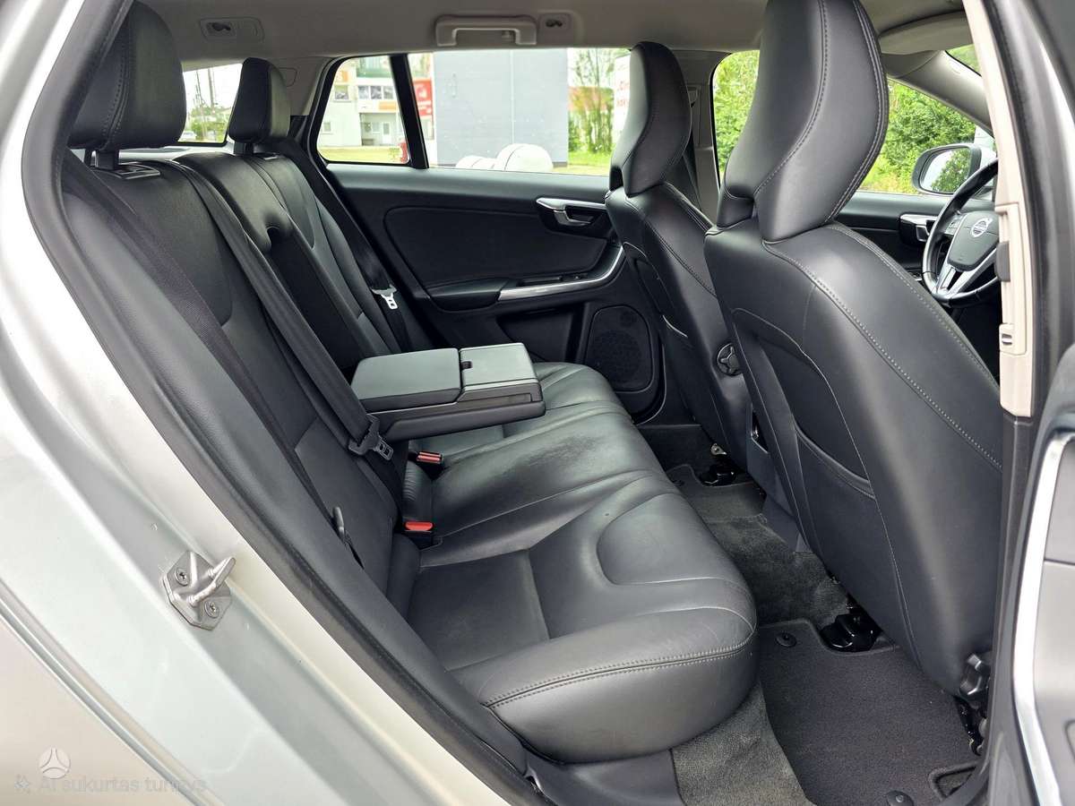 Volvo V60, 2.0 l., Универсал