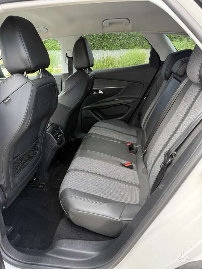 Peugeot 3008 - 12