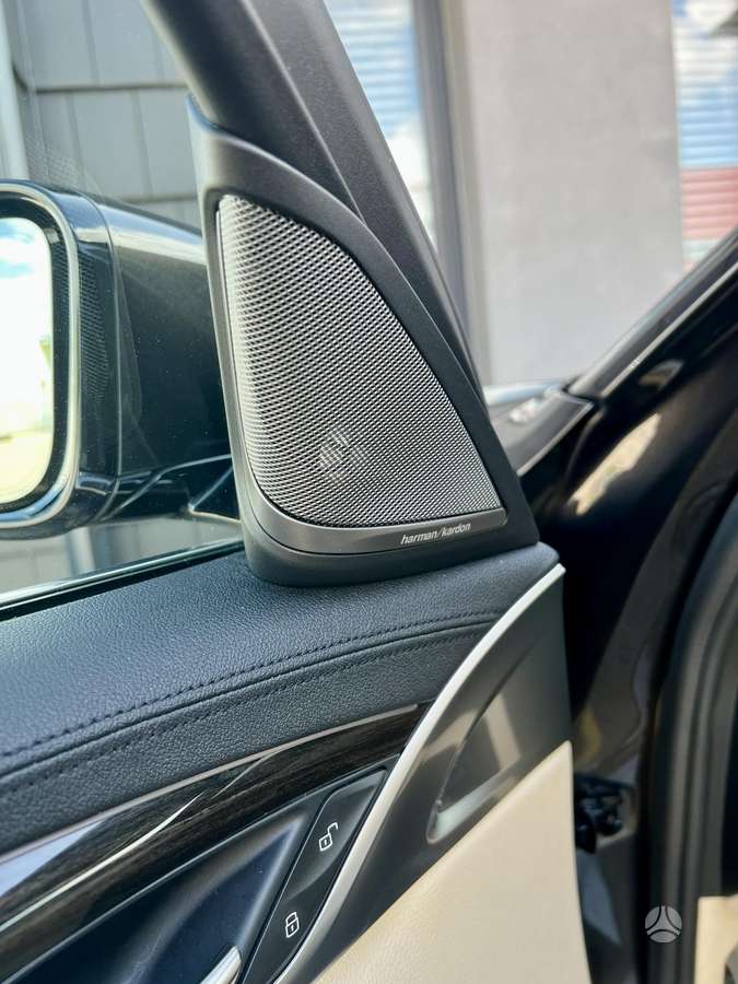 BMW 530, 3.0 l., Седан