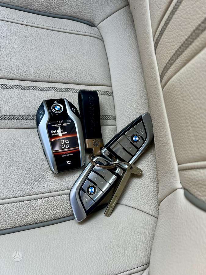 BMW 530, 3.0 l., Седан