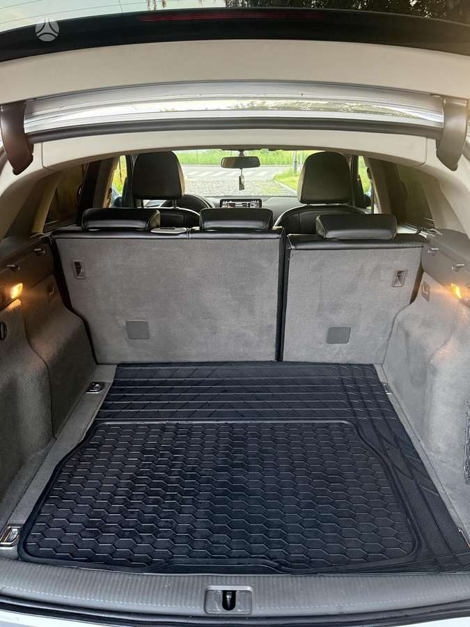 Audi Q5, 2.0 l., Внедорожник / Кроссовер