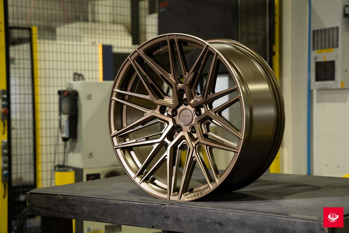 Vossen HF-7, lengvojo lydinio, R20