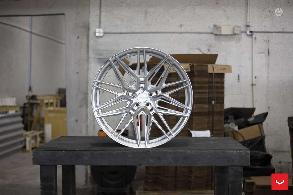 Vossen HF-7, lengvojo lydinio, R20