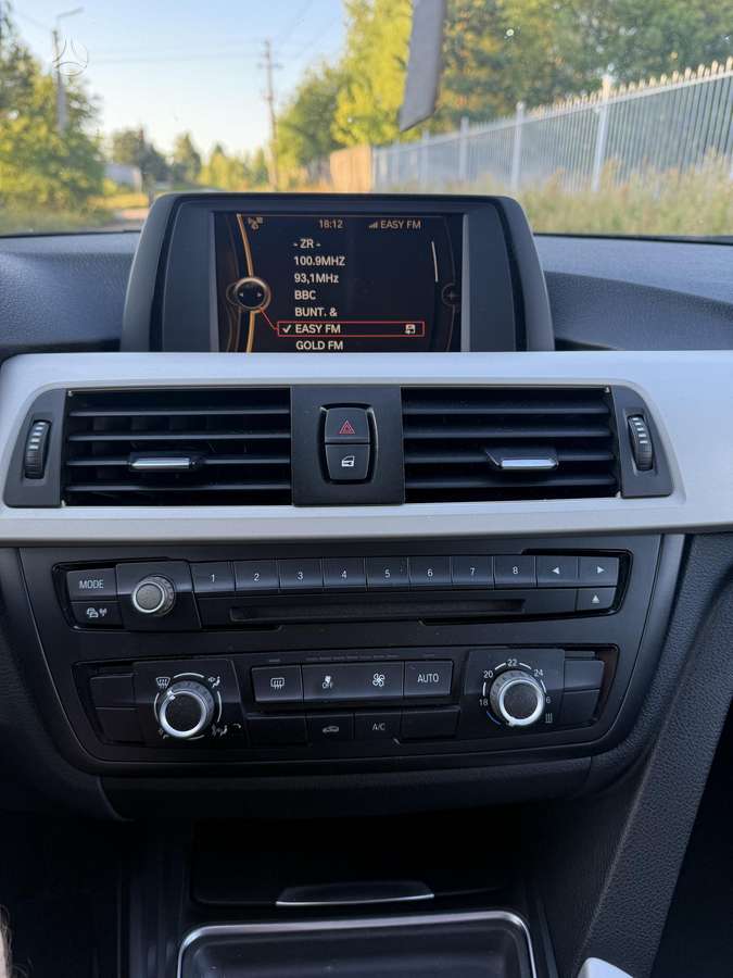 BMW 320, 2.0 l., universalas