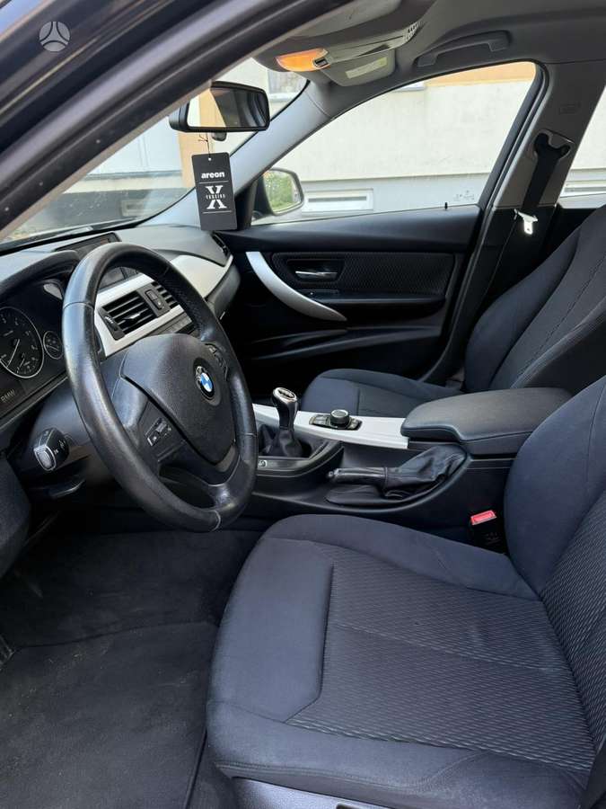 BMW 320, 2.0 l., wagon