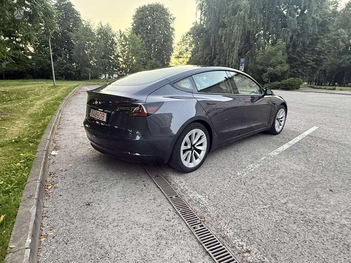 Tesla Model 3, 82 кВт·ч, Седан
