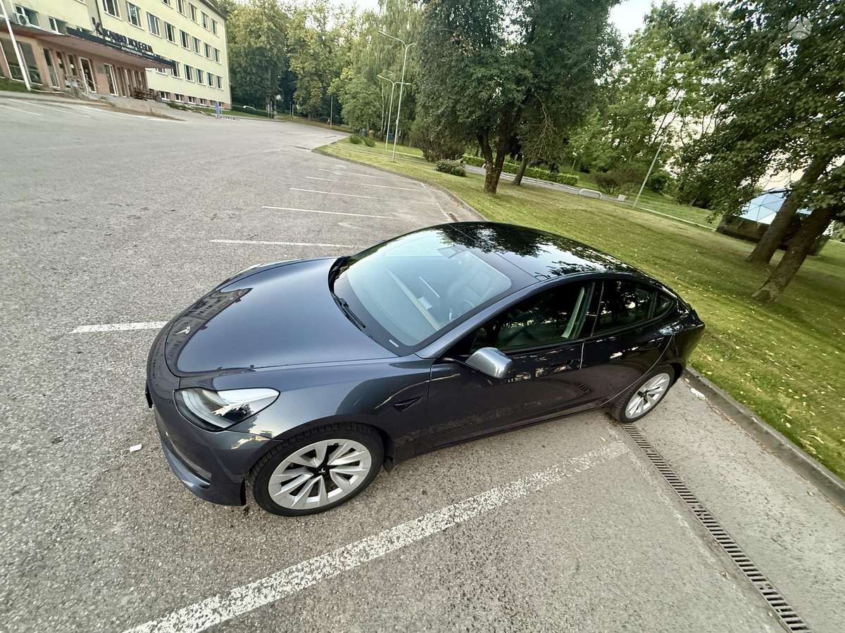 Tesla Model 3, 82 кВт·ч, Седан