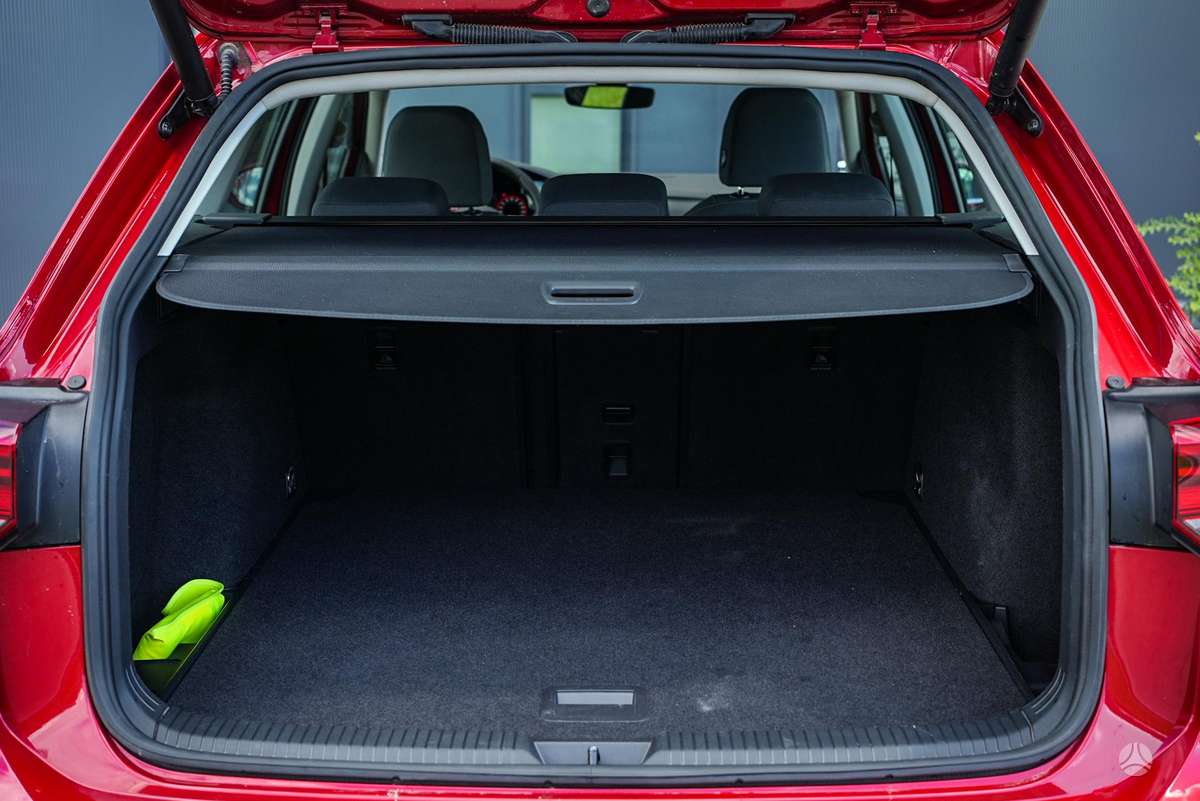 Volkswagen Golf, 1.5 l., Универсал
