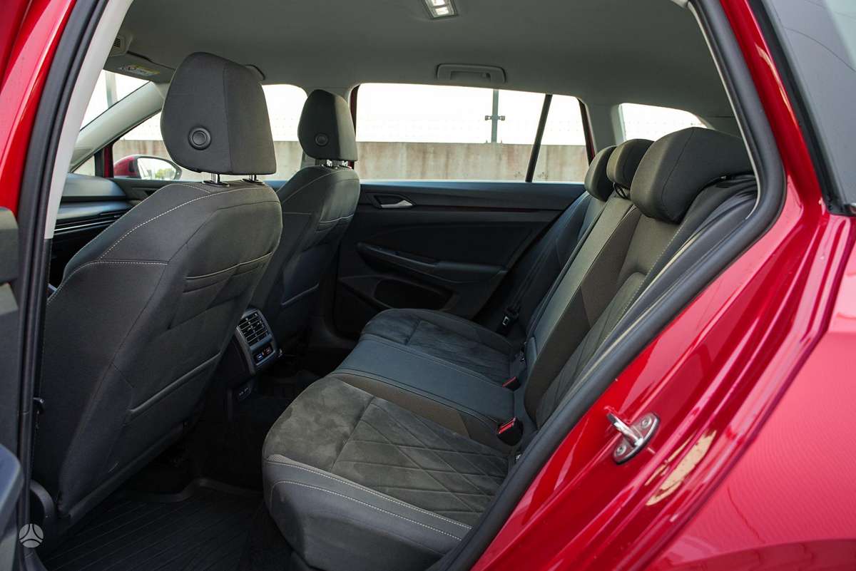 Volkswagen Golf, 1.5 l., Универсал