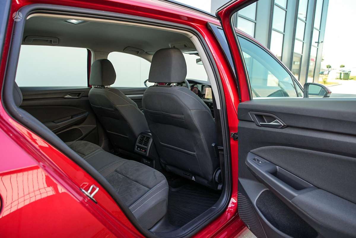 Volkswagen Golf, 1.5 l., Универсал