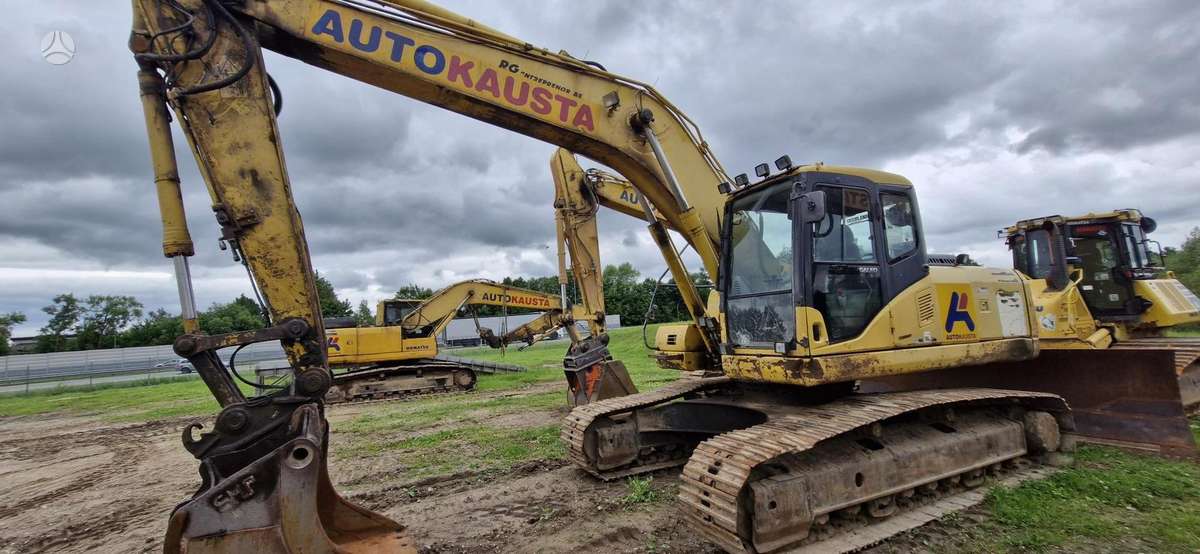 Komatsu PC210LC-8, ekskavatori