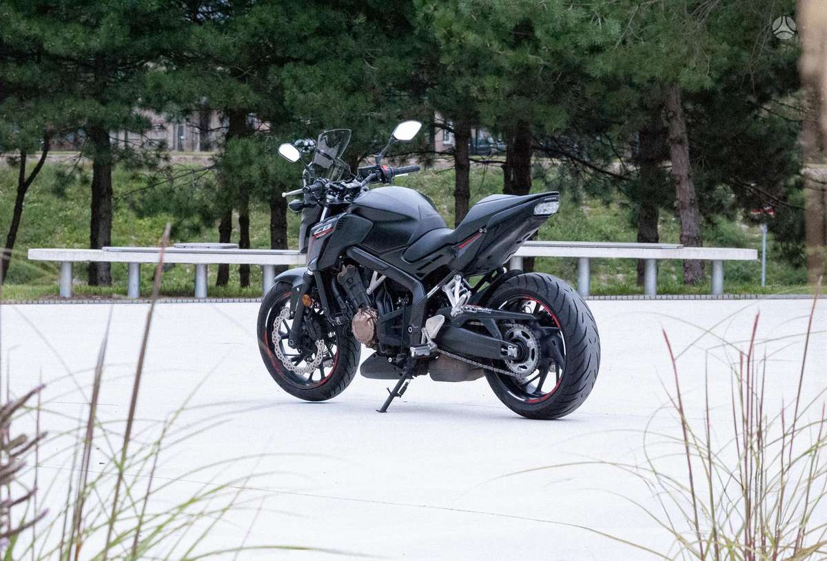 Honda CB 650cc, street / классические