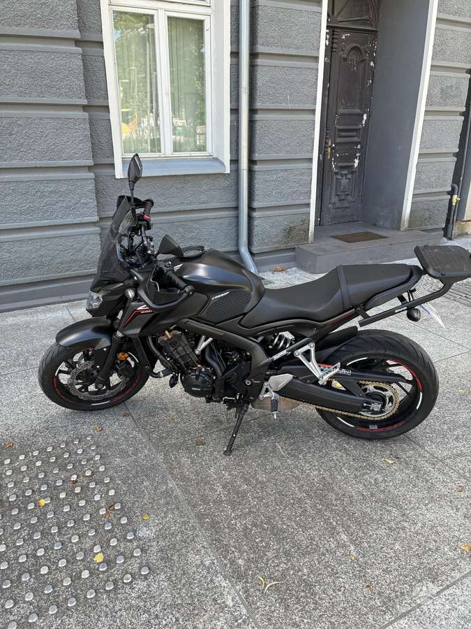 Honda CB 650cc, street / классические