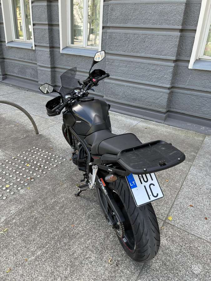 Honda CB 650cc, street / классические