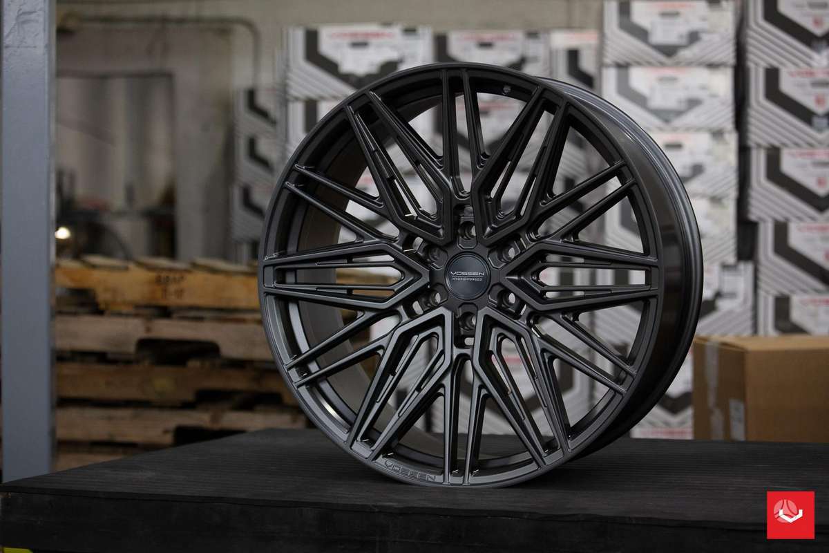Vossen HF6-5 (6lug), легкосплавные , R20