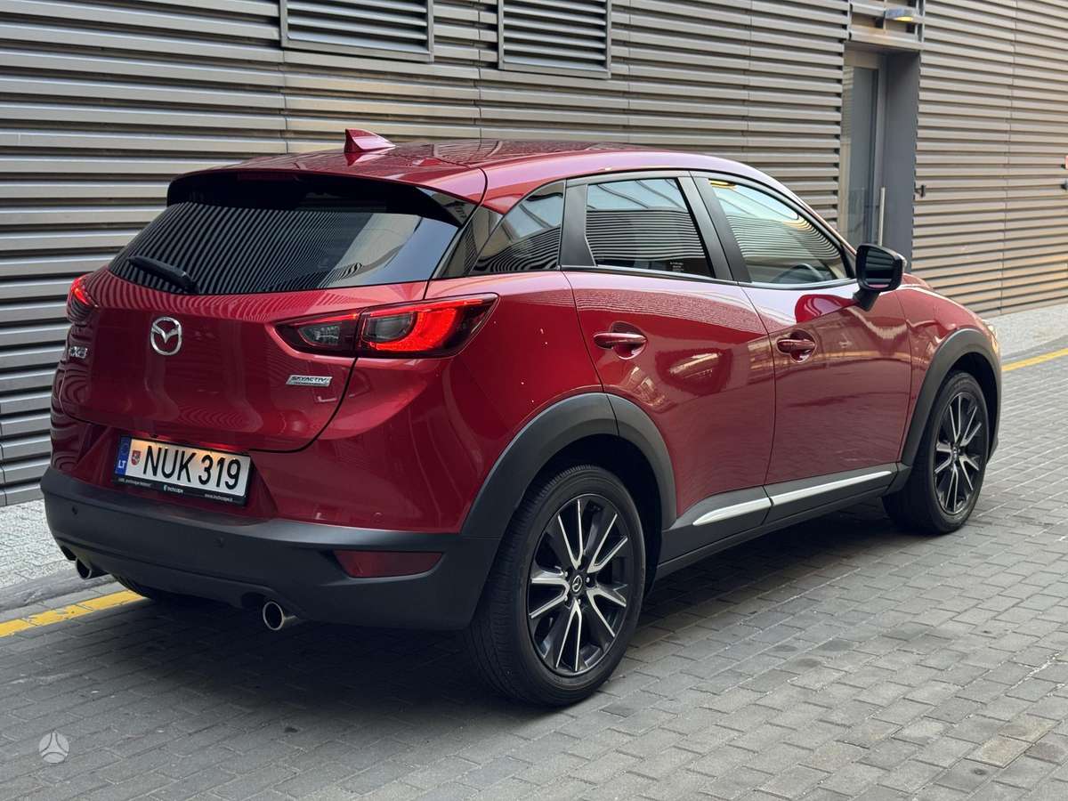 Mazda CX-3, 2.0 l., Хэтчбек